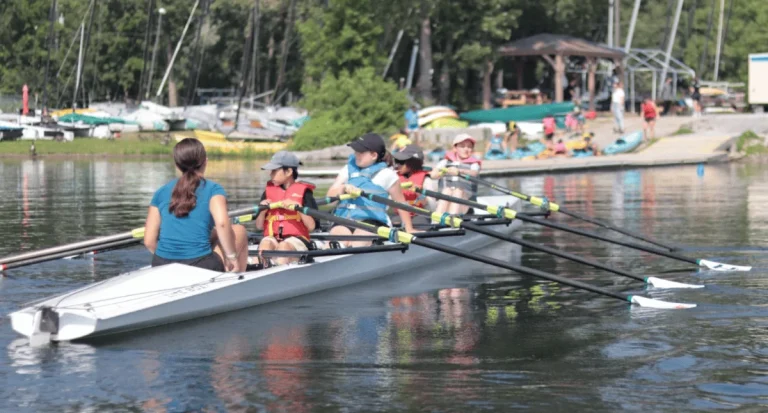 Children rowers